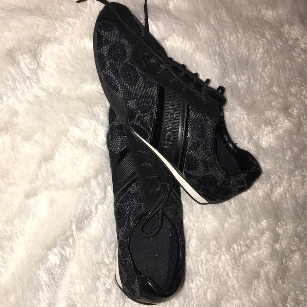 Coach sneakers size 8